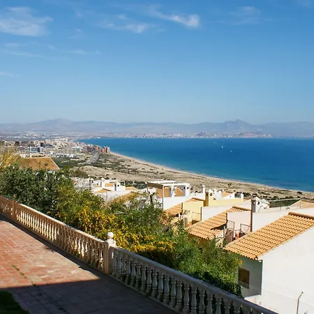 Spacious, 2-bedroom In Gran Alacant With A Swimming Pool, Fu Apartment Santa Pola