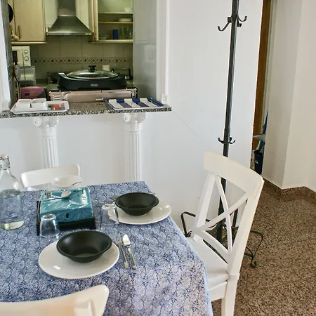 Apartment Spacious, 2-bedroom In Gran Alacant With A Swimming Pool, Fu *